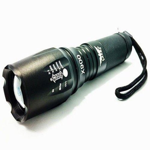 Đèn pin siêu sáng X900